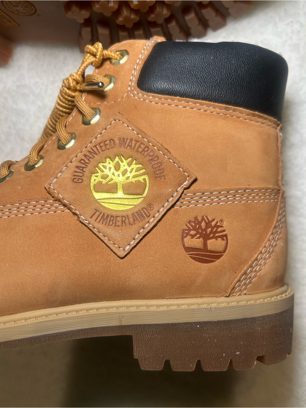 Timberland Wheat Boots - Picture 4 of 9